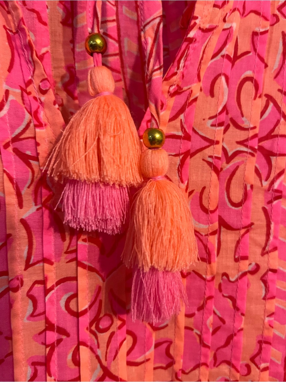 Vineyard vines Women’s Pink Printed Peasant Blouse with Tassel Tie - Picture 6 of 12